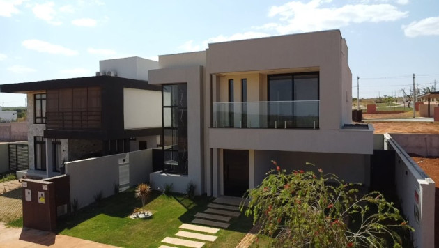 Casa em Condomnio